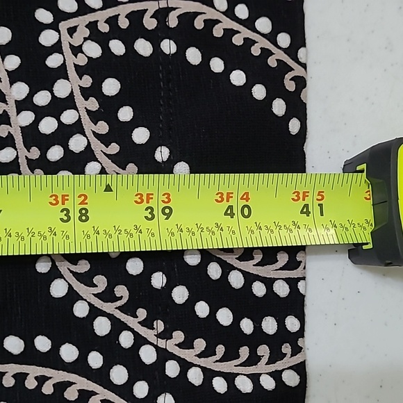 NWT Chico's Black Dress with white & tan design size 4 (20) - Picture 9 of 10